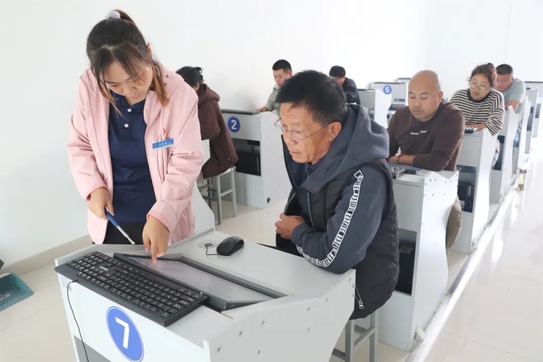 選擇“VIP易學(xué)班”，暢享駕考無憂體驗(yàn)！(圖1)