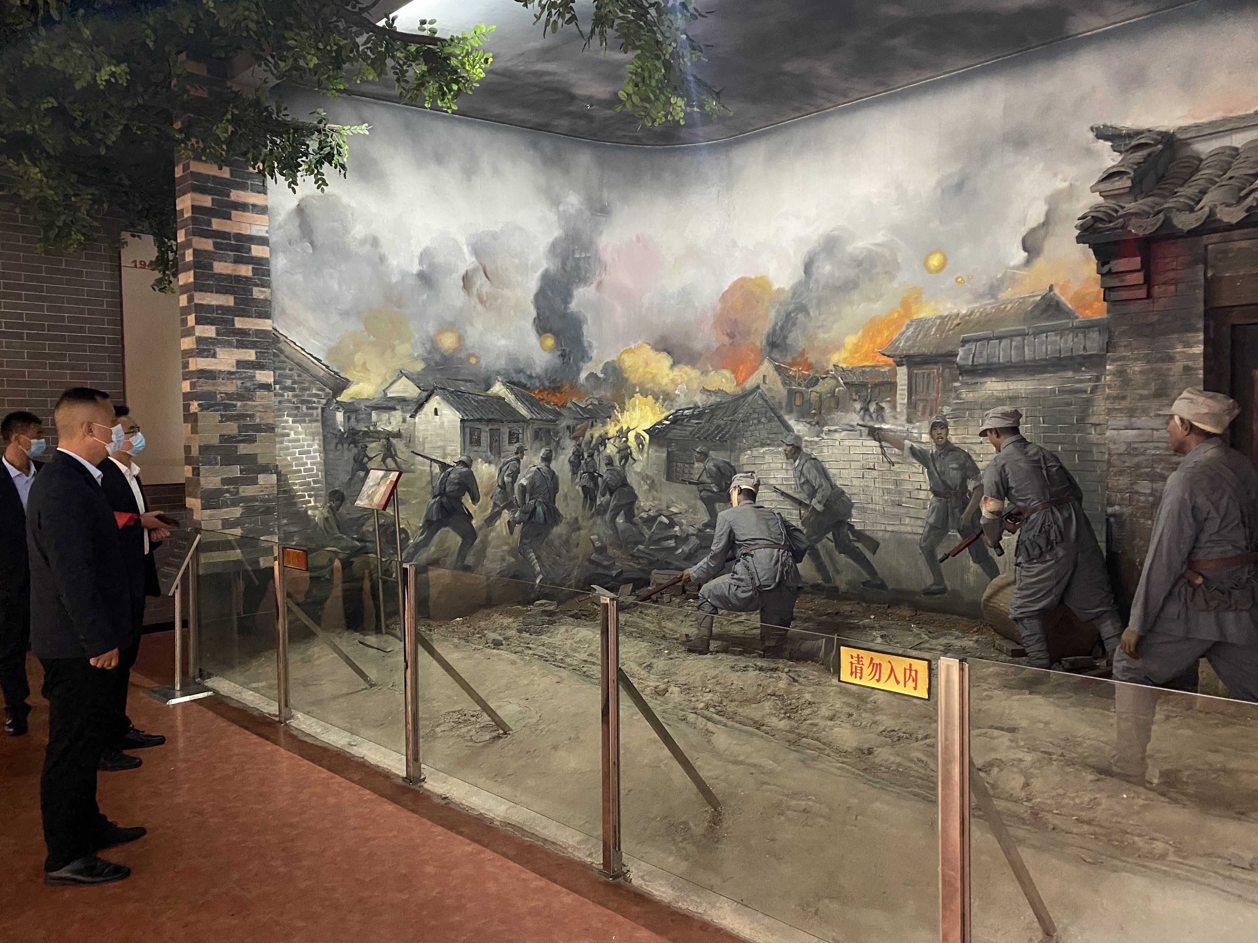 【濟(jì)寧大運(yùn)河駕?！奎h支部組織開(kāi)展愛(ài)國(guó)主義教育，緬懷先烈、不忘初心！(圖7)